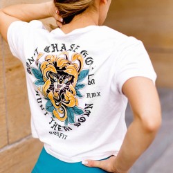 DON'T CHASE GOALS - CROP TEE - ROKFIT